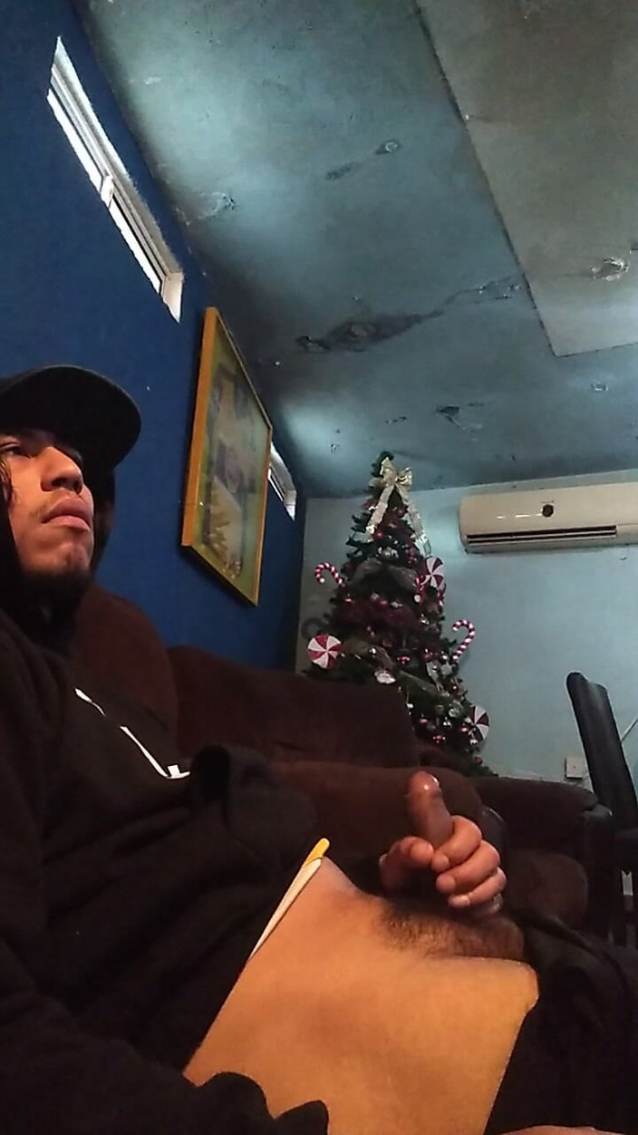 AlexAlejandro13: Você quer se divertir no banheiro e se divertir o...