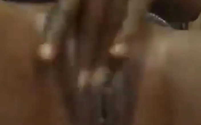 Barqueen: I Can't Stop Squirting