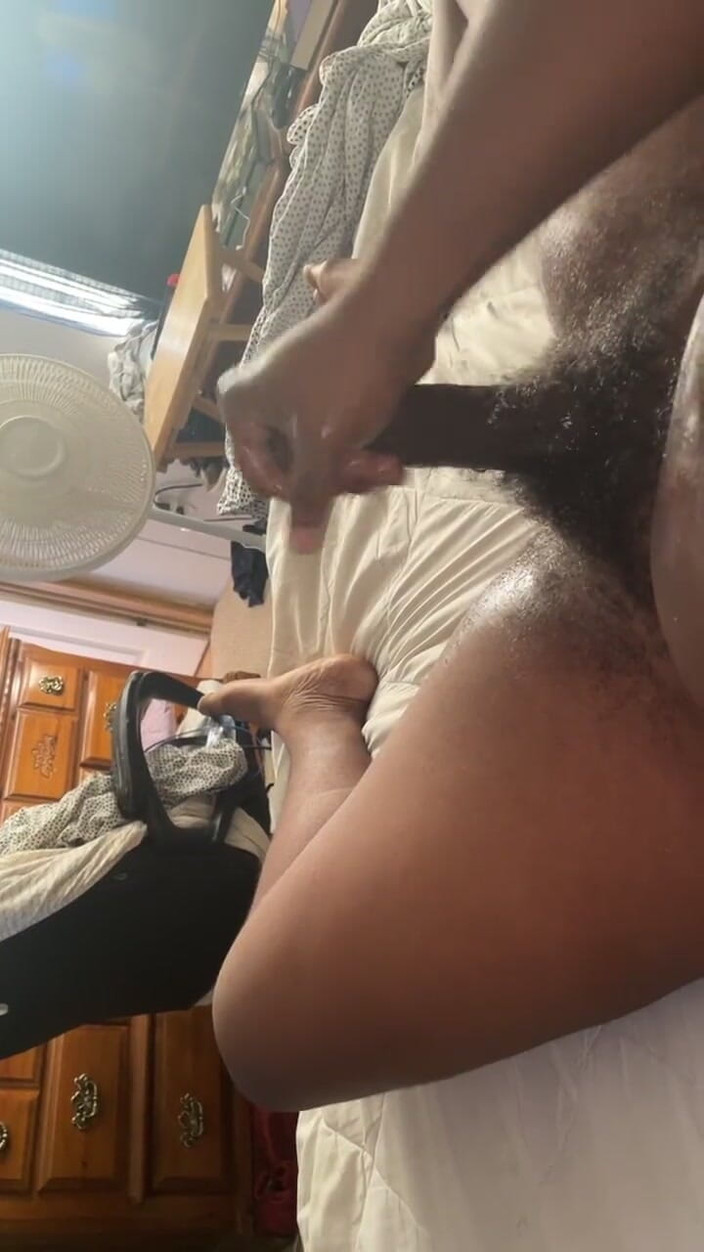 Rex Bitchington Blade: Chlupatý černý pták