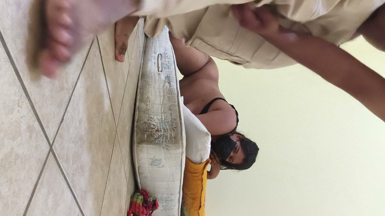 Taniyaxx: Bangla-video