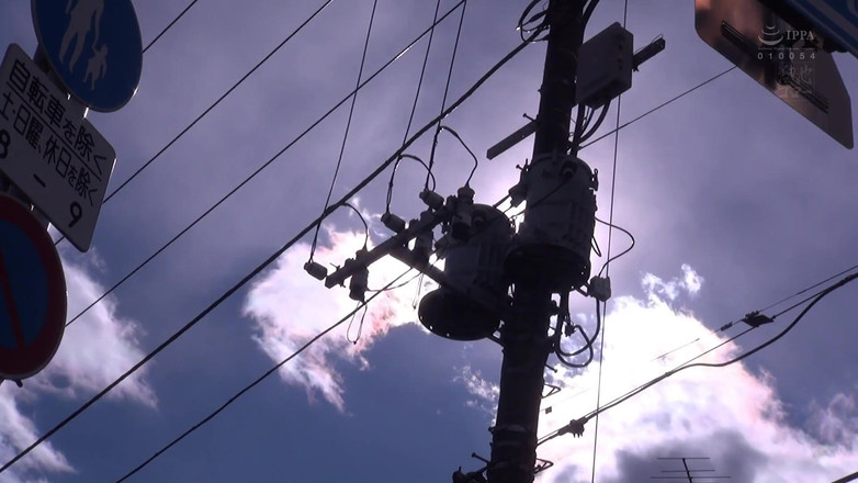 Smooth Time: Bertukar isteri untuk isteri rakan sekerja junior dan memancut mani...