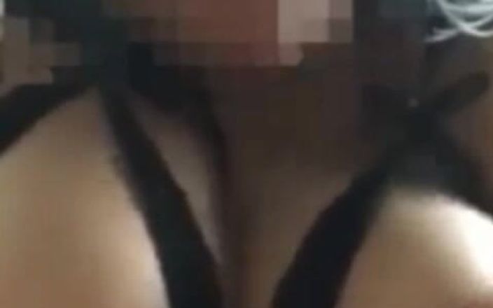 Sofixxx: Moja dojrzała przyjmuje ze mną rozmowę wideo i mówi mi, że...