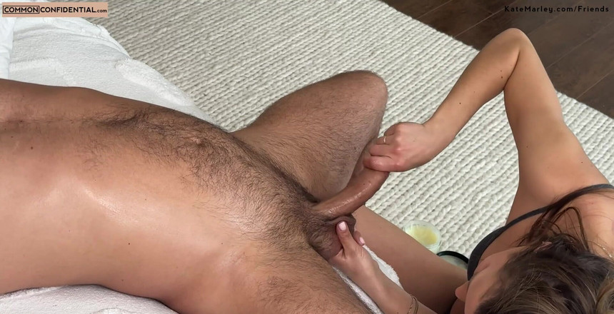 Kate Marley: 342 - tôi yêu chris sau khi anh ấy chăm sóc tôi...