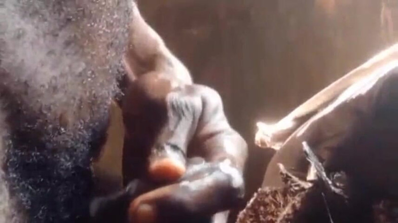 Bangcum8: Un garçon à longue bite éjacule sur sa copine Colth