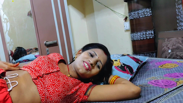 BadAim6: Hard-core Desi Teenage Girl Giving Oil Massage Full Side Relaxation...