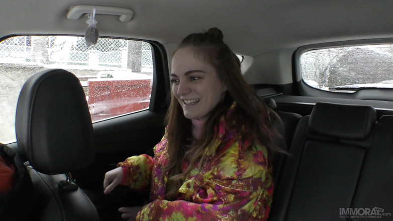 Immoral Live: Carly Rae Summers, rothaarige mit behaariger muschi bekommt einen creampie...