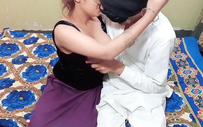 HotQueenPk: Người giúp việc Ấn Độ nóng bỏng đụ mạnh kiểu doggy bởi ông chủ...