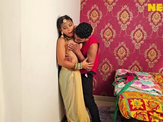 Indian Savita Bhabhi: 肮脏的 bhojpuri bhabhi 与 devar 发生性关系