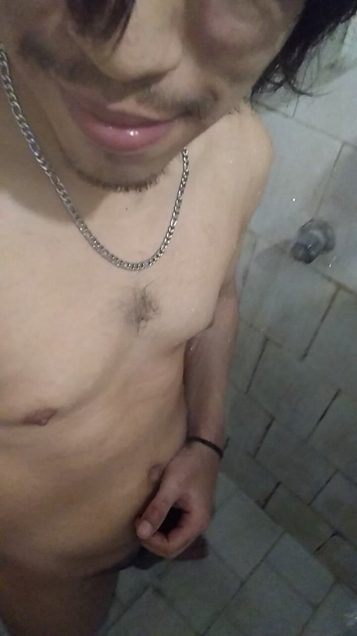 AlexAlejandro13: Посмотри на меня, когда я тащу его по воде