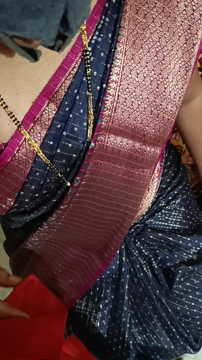 Decent couples: Desi Indische mooie eigenaar tante neukt te huur sluiting
