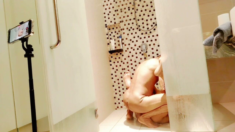 Goldwife69xxx: Showroom Sex Part2
