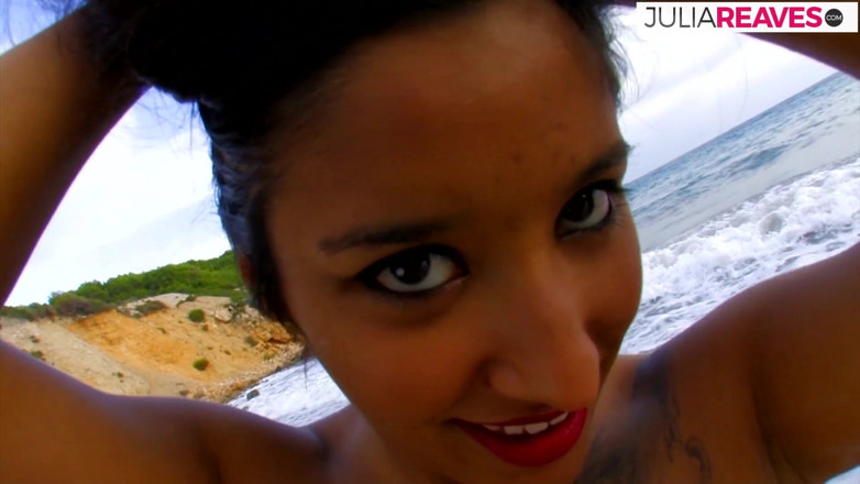 Julia Reaves: Sexy girl moans in pleasure as she gets a hard...