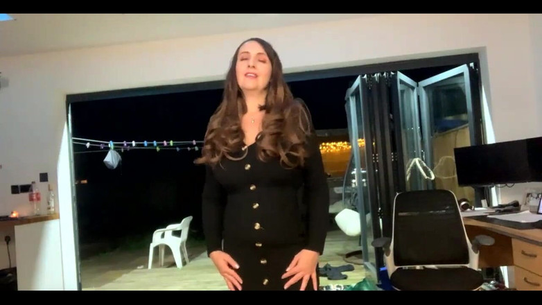 Keira_xxxxxx: Il mio concerto improvvisato spero che tu possa prendere il...
