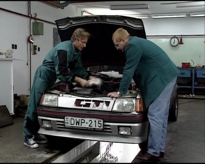 Deutsche Madchen: La troia tedesca che mangia sborra è stata scopata nel suo...