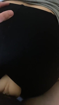 Sikiş oyuncağı ve leggins'e boşalma