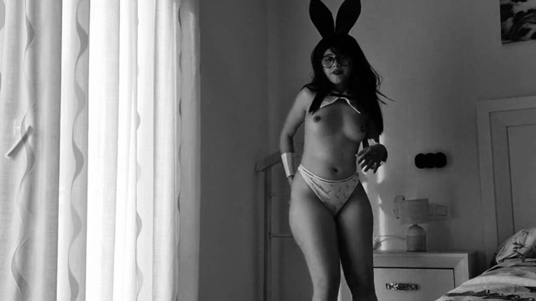 Latinascachondas: Sexy Vintage Tanec