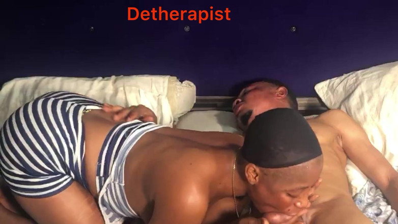 Detherapist: Це поведінка моєї красуні в будь-який час, коли вона голодна і збуджена
