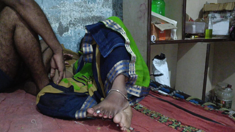 Satisfie63: Indische bhabhi selbst nackte mädchen romantik