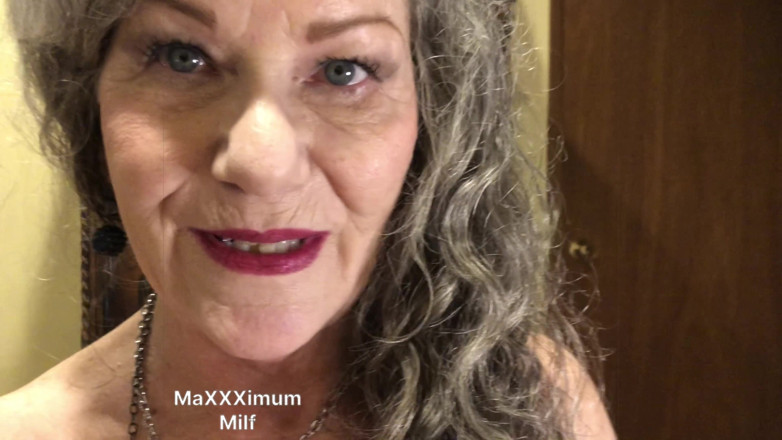MaXXXimumMilf: Nenek menghisap zakar memakai ginjal! Blowjob sudut pandangan pertama + throatpie!...