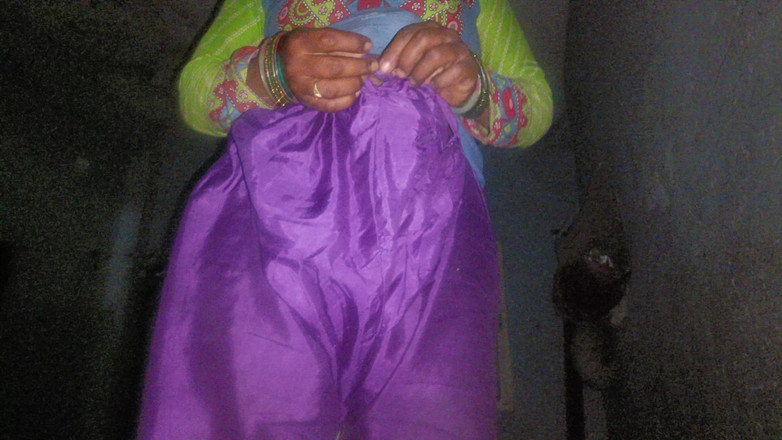 BlondAtom63: Indian Bhabhi Super Short