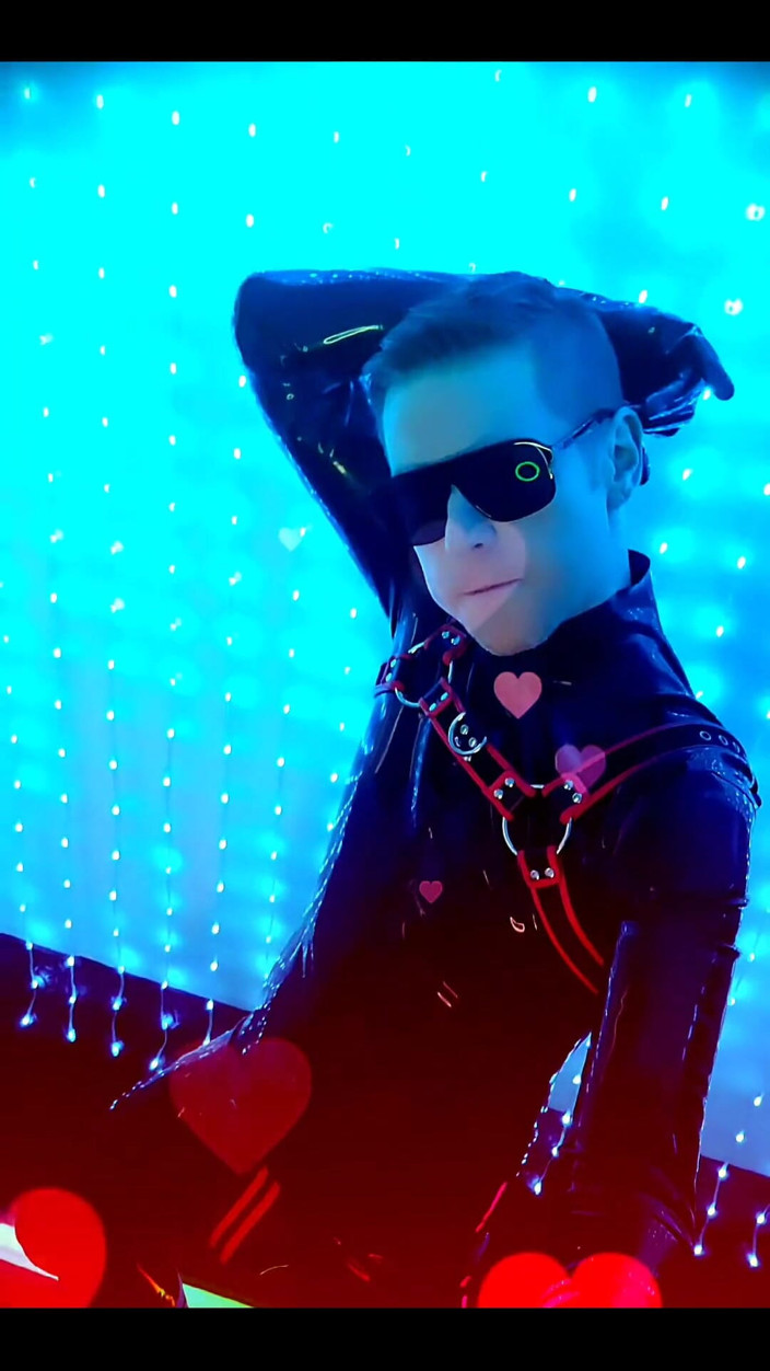 Roman Heart: Clip video in uscita