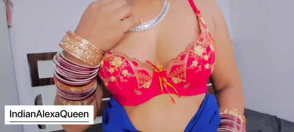 IndianAlexaQueen: Alexa Queen शादी के दिन बॉयफ्रेंड के साथ मजा लेती है वह मुझे चोदने के लिए दौड़ा