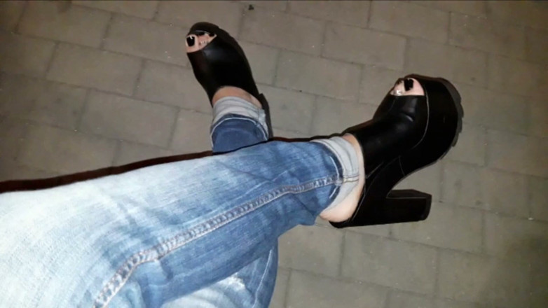 Heelex: Sexy Mules