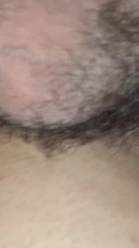 Ciasny twink odbytu potwora uwielbia Masywną spermę niedźwiedzia tatusia