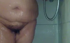 Tante semok dengan memek tebal