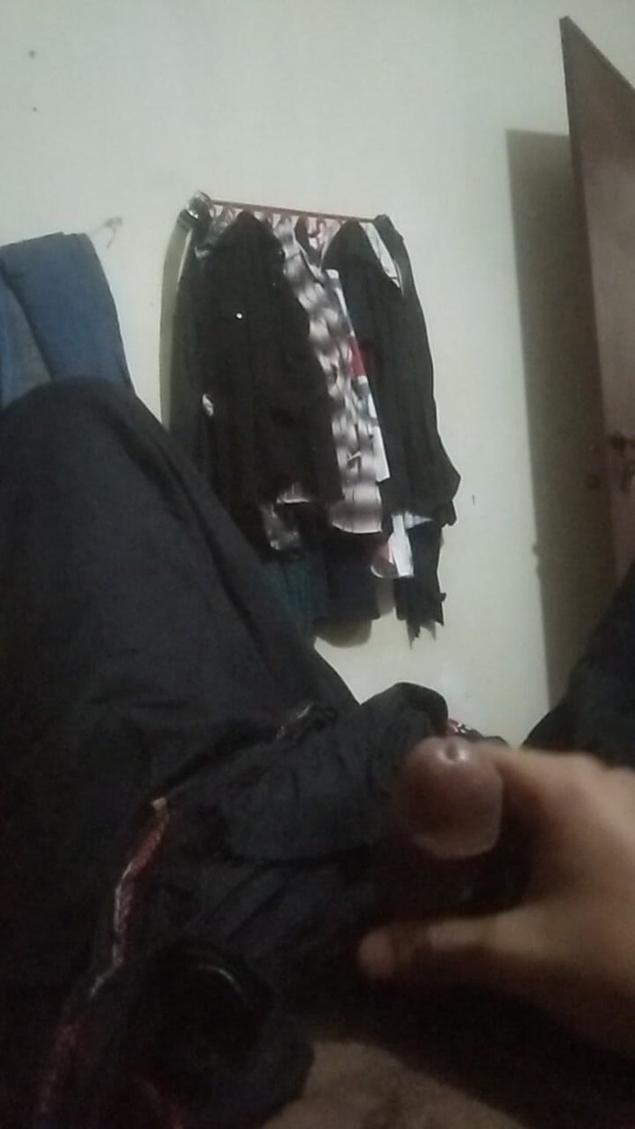 Viral_tiktokar: Volevo fare sesso quindi mi colpisco la mano