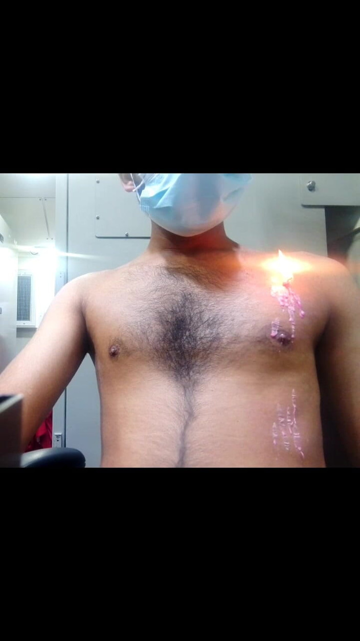 Iqrayt: Domácí svíčky Hrát sex voskem Hrát BDSM