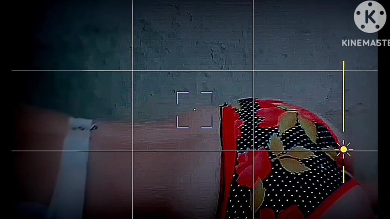 TricolorMusic3: Video cewek hot ini lagi asik masturbasi sambil mengenang pacarmu.