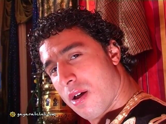Gay Arab Club: Gayarabclub - Muscular Tunisian shows off