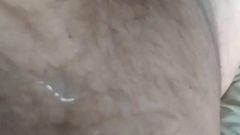 Hairyartist: Hairyartist- arkadaşın sana yalaman için bolca sperm yapacak
