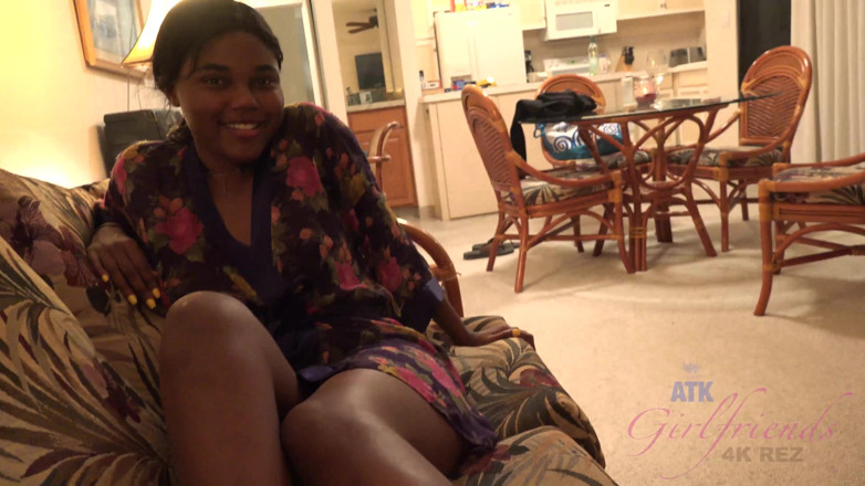ATK Fans (Girlfriends): Ebony first timer takes massive facial