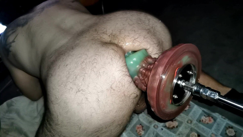 Fuck machine massaker: नई डिल्डो Mandrake xl गांड चुदाई मशीन