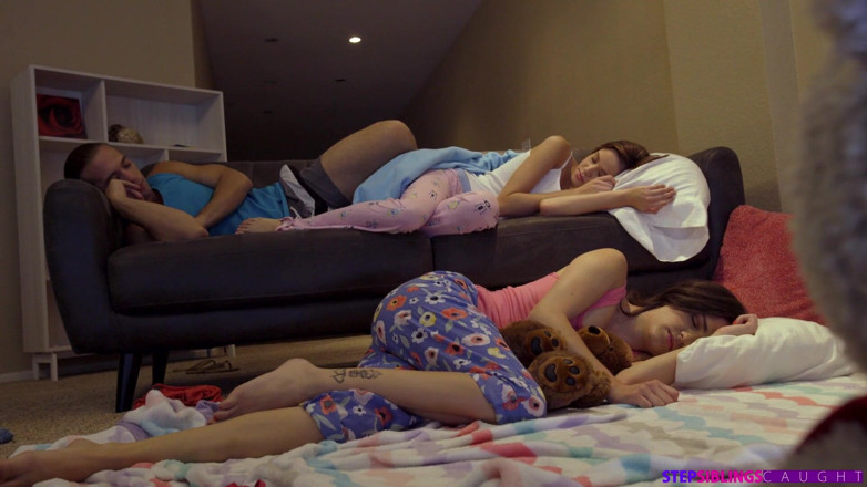 StepSiblings Caught: Lừa hoặc điều trị - s5:e10