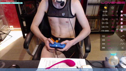 Snauwflake: Snauwflake is having fun on chaturbate - Part 6