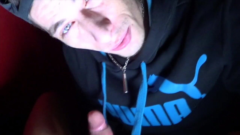 ARAB FUCKERS WITH HUGE COCKS: 2 arkadaşı Arap ve latin tarafından prezervatifsiz sikiliyor