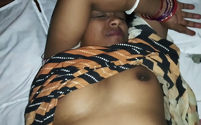 Popmini: Dì Ấn Độ Namatra bị thâm nhập âm hộ nóng bỏng vào giữa đêm