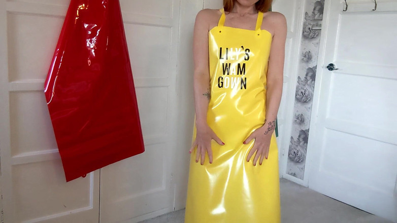 Lily kink: Pelacur pvc apron muncrat