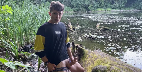 rushlightDante: Venkovní stříkání. Málem mě chytil jeden běhající chlap