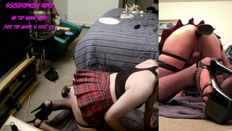 SissyCDMish: Sissycdmish - फिशनेट और ऊँची एड़ी के जूते में बड़े काले लंड से प्यार करने वाली रंडी