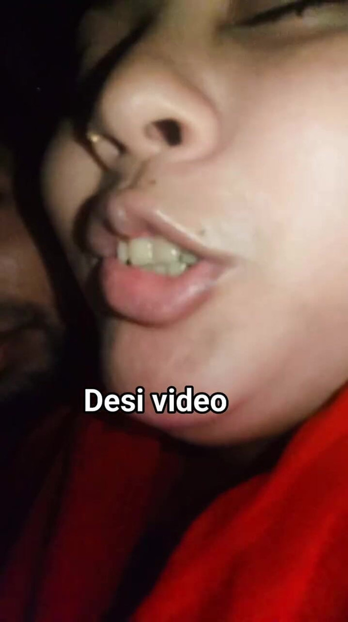 Desi video bd: Гарячі масті в спальні