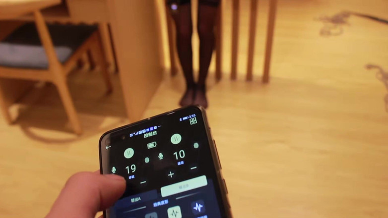 OrangeXXOO: 후배위 여동생을 모욕하다