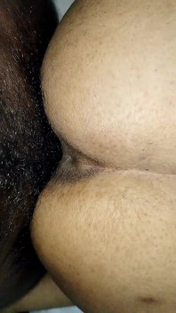 Quente dona de casa Fuking duro com marido moonig aah aah