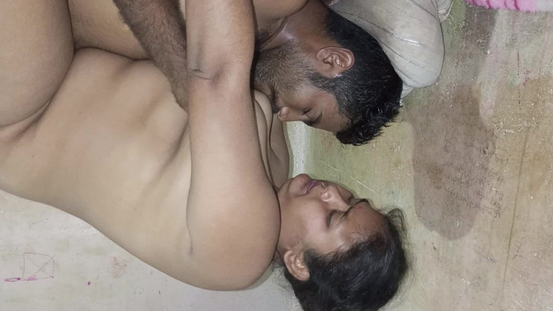 Mridulmadhu: Ehefrau sex