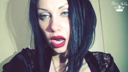 Goddess Misha Goldy: Labbra naturali perfette