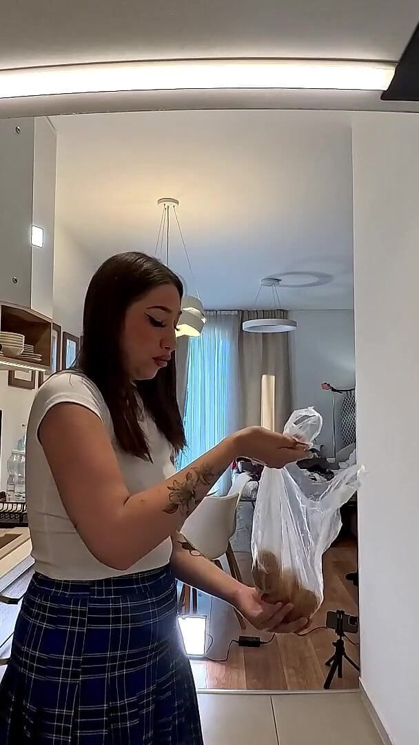No panties TV: Toate naturale țâțe mari cu fundul mare cea mai sexy gagică...