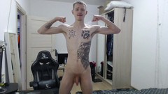 endo_wolf: Nahá Endo Show Biceps